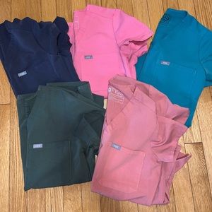 Figs scrubs (5 tops) XXS.